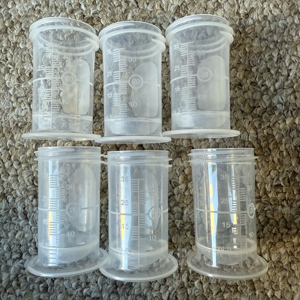 Medela Clear Plastic Measuring pumping Set